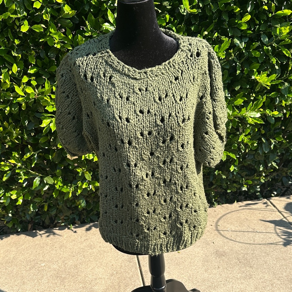Elegant Olive Women's Knit Sweater